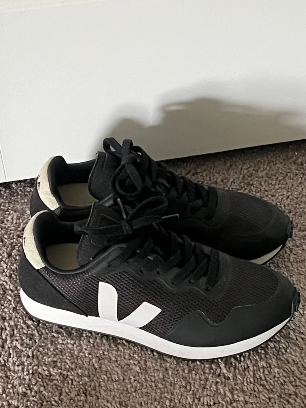 Veja SDU B-MESH BLACK WHITE